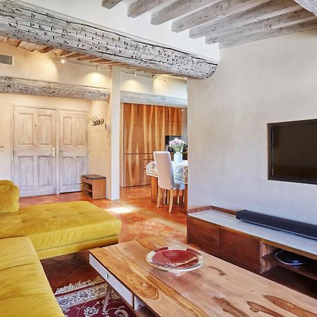 Les Suites De Montigny Aix-en-Provence Exterior foto