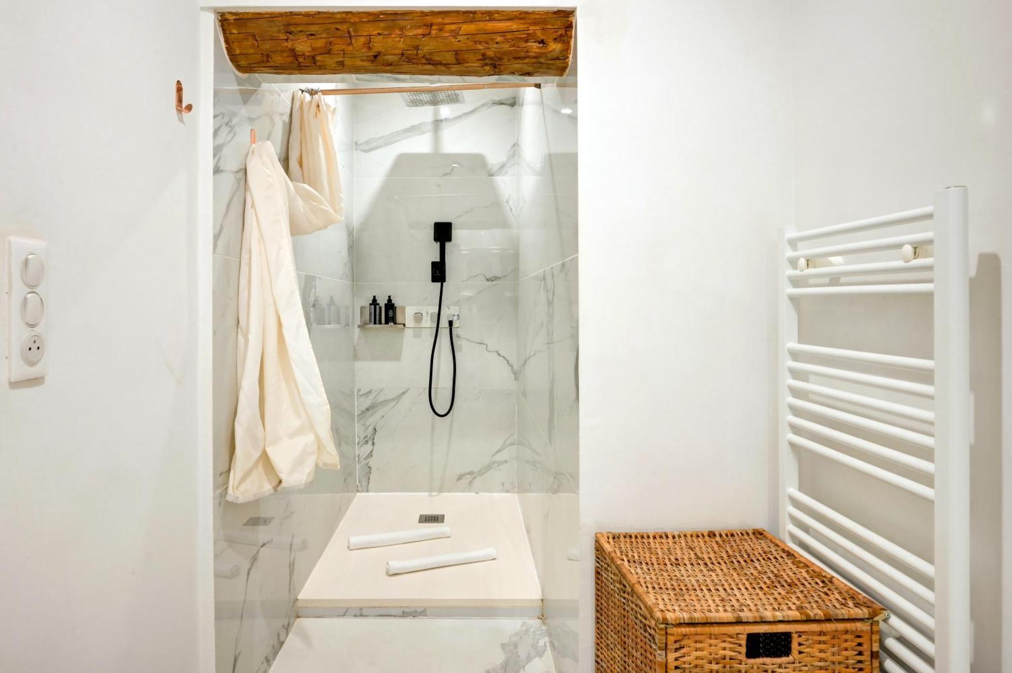 Les Suites De Montigny Aix-en-Provence Zimmer foto